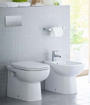 Duravit D-code szaniterek: klasszikus fürdőszobai formák